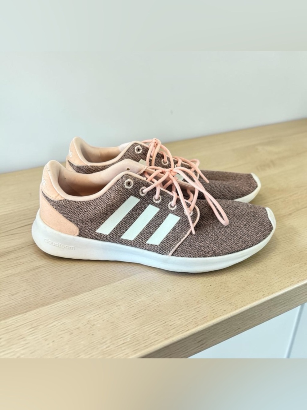 Adidas Women's Neo Cloudfoam QT Racer size 8 - Picture 3 of 5
